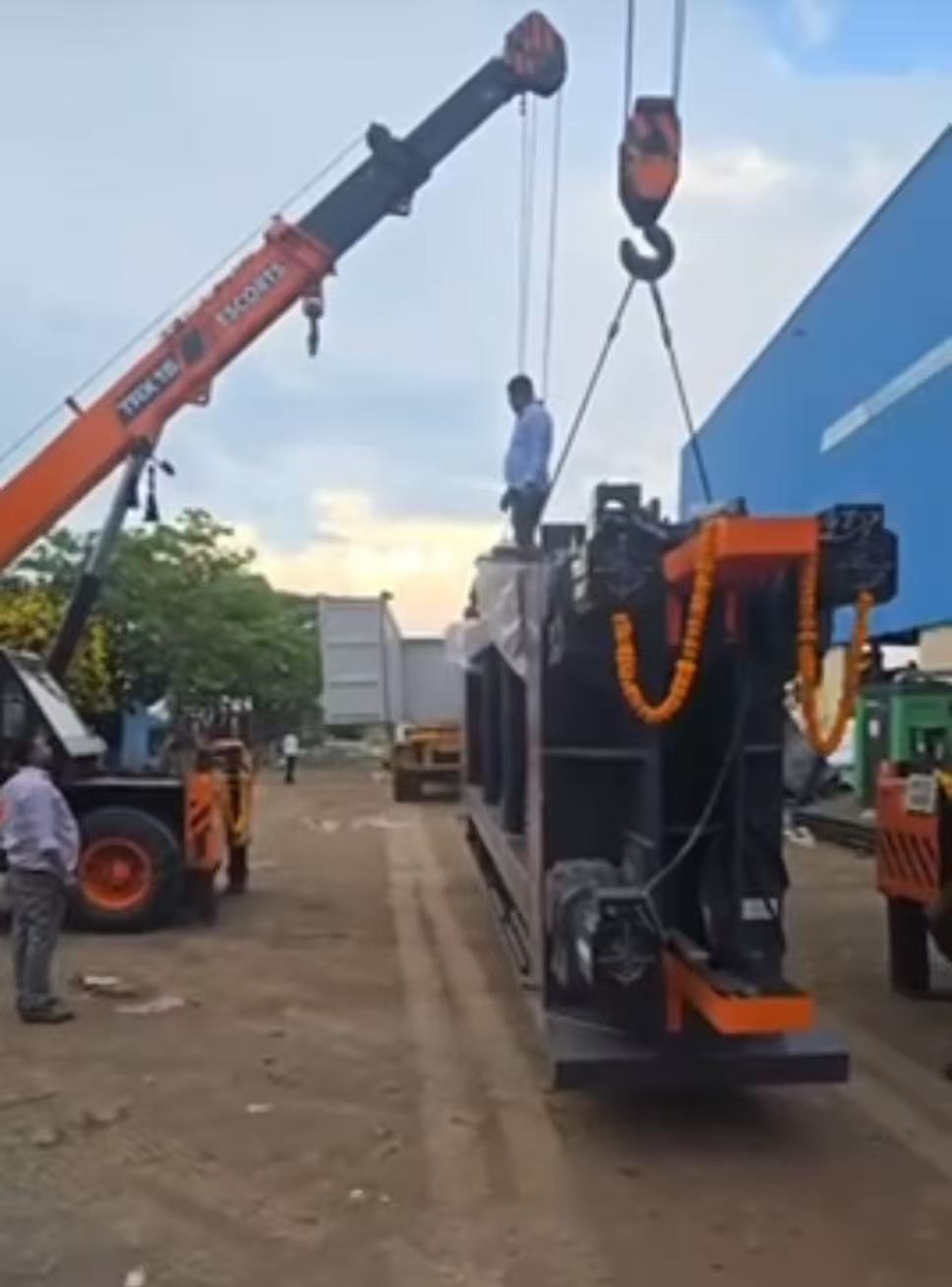 Ultimi blog aziendali su Ultima macchina per rete gabion CNC messa in funzione con successo in India