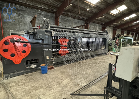 4-6m Gabion Mesh Machine Resistenza alla trazione 380-550N/mm2 filo galvanizzato 2-4mm